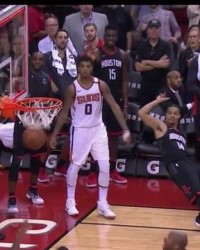  魔术,班凯罗空接暴扣绝杀活塞,状元郎闪耀汽车城之夜  