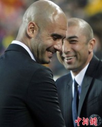  波尔多功勋教练下课引发动荡  