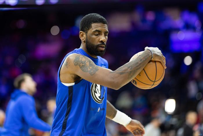  欧文灵动突破独行侠客场击败快船