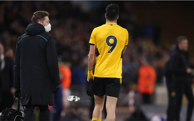  沃特金斯绝杀助维拉取胜，杰拉德执教首迎关键三分